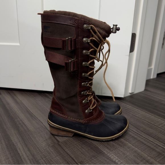 Sorel Conquest Carly Tall Winter Lace Up Waterproof Boots - Picture 1 of 7